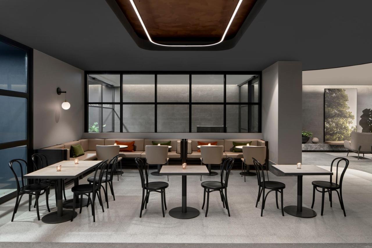 Courtyard By Marriott Melbourne Flagstaff Gardens Hotel Eksteriør billede