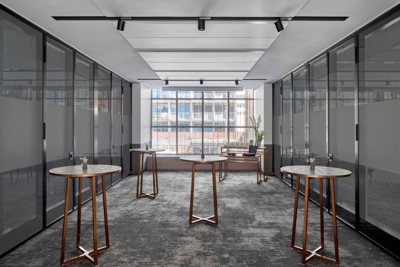 Courtyard By Marriott Melbourne Flagstaff Gardens Hotel Eksteriør billede