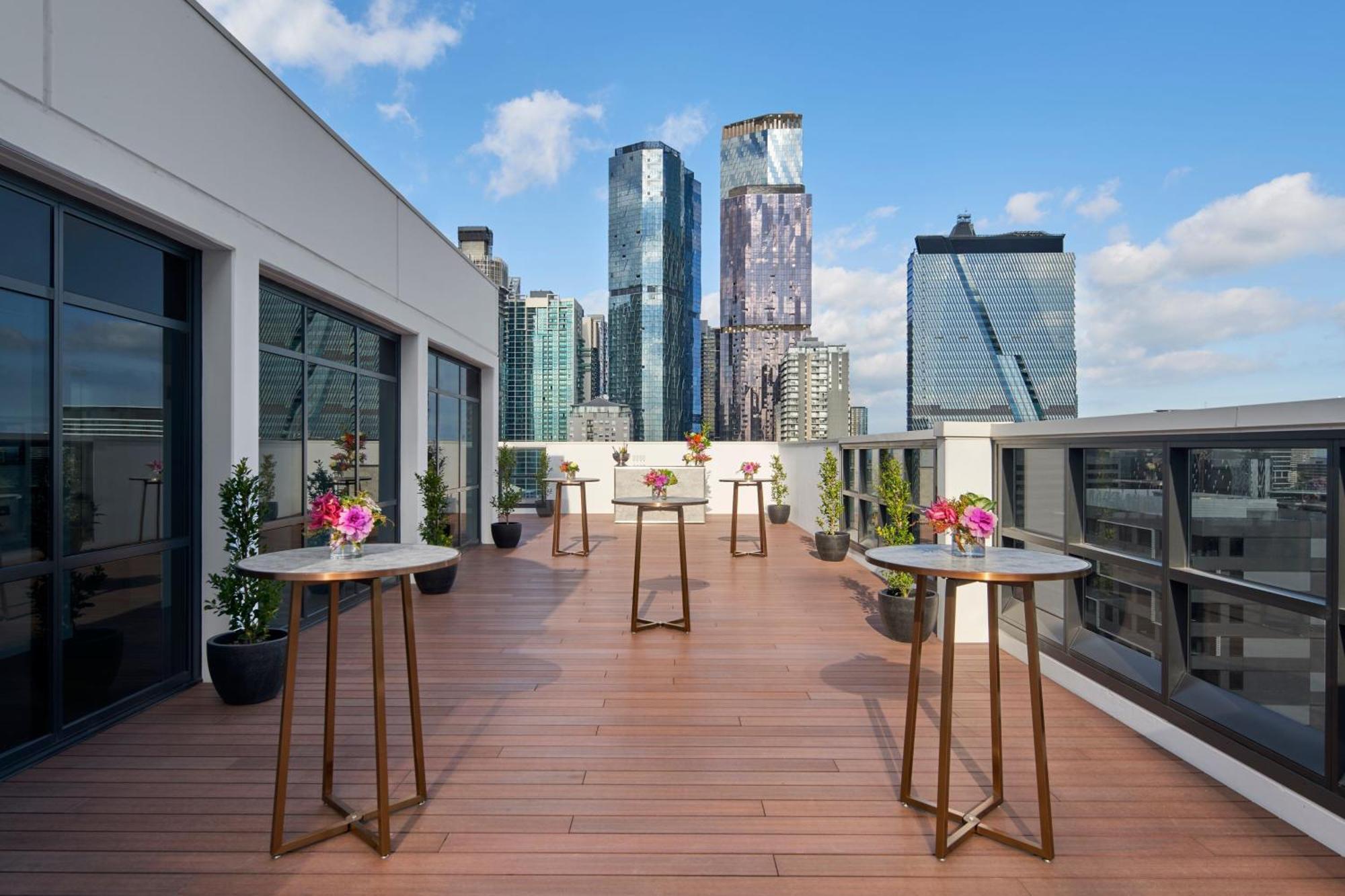 Courtyard By Marriott Melbourne Flagstaff Gardens Hotel Eksteriør billede